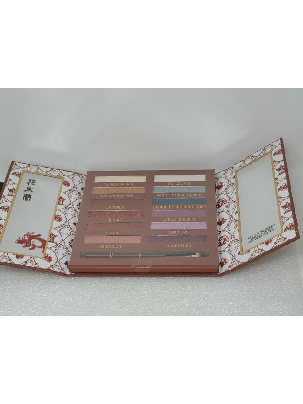 Disney Mulan Warrior Reflection Eyeshadow Makeup Palette
